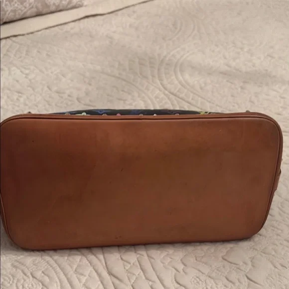 Louis Vuitton Black and Brown Satchel with Iconic Monogram - Picture 3 of 16